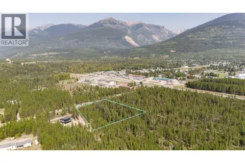 990 CRANBERRY LAKE ROAD