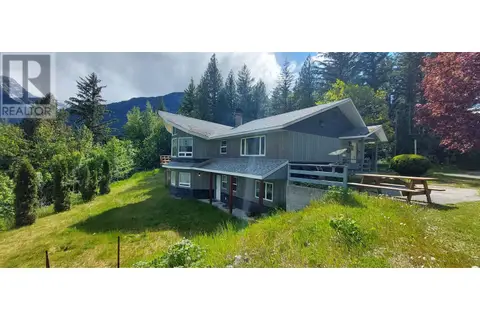 4770 MACKENZIE HIGHWAY