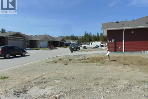 2715 Golf Course Drive Unit# 17