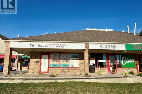 150 UNIVERSITY Avenue W Unit# 4C
