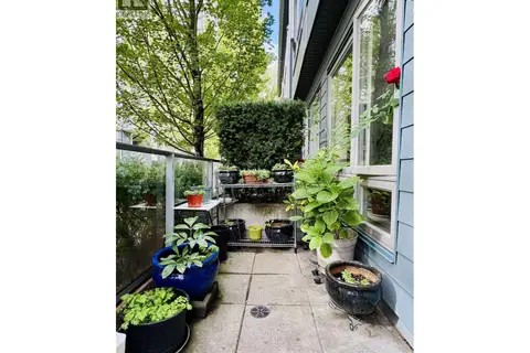 4886 ELDORADO MEWS