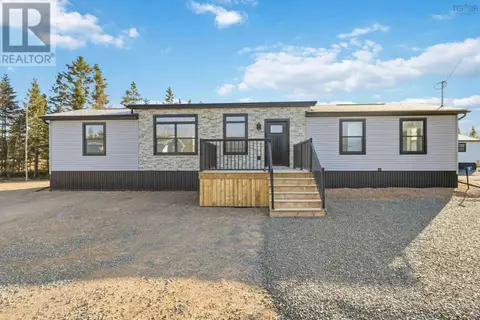 8 Pebble Lane