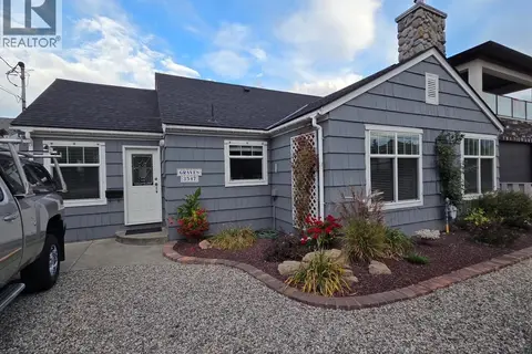 3547 Lakeshore Road