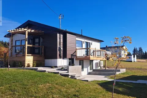 3 Edwards Lane