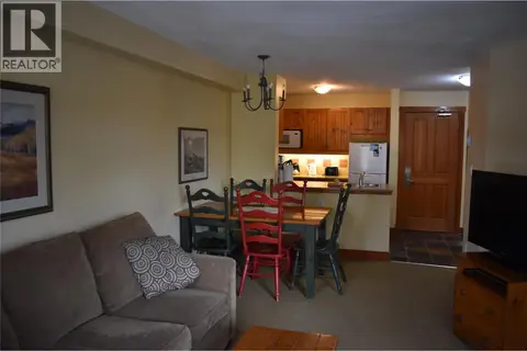 2080 Summit Drive Unit# 104 Lot# 3