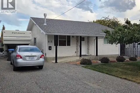 3537 Lakeshore Road