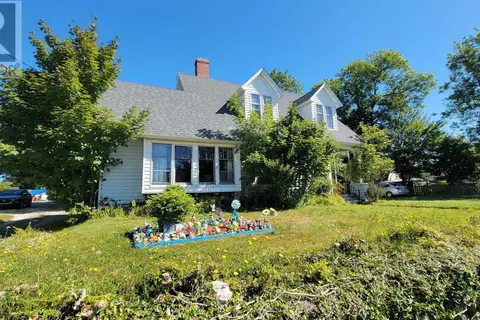 18 Parade Street