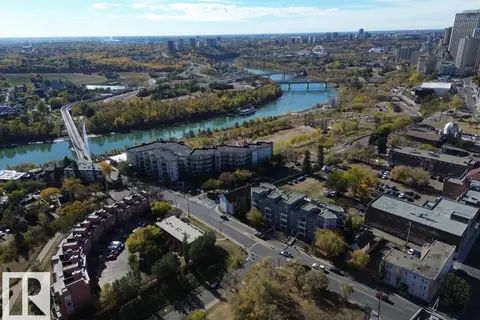 #208 10118 95 ST NW