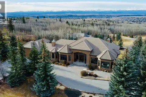 31 Pinnacle Ridge Drive SW