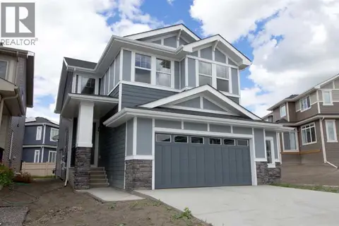 63 Sunrise Heath
