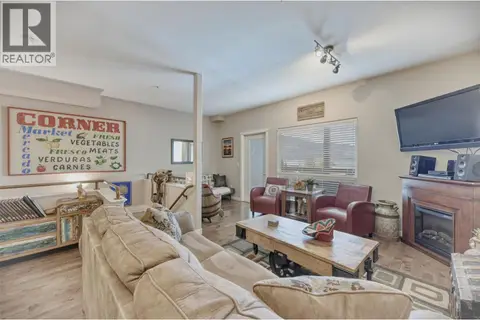 4300 44TH Avenue Unit# 109