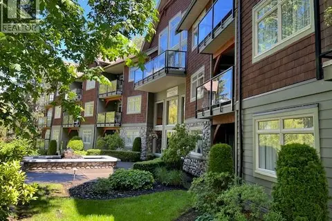 103D 1800 Riverside Lane