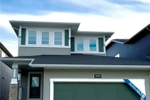 921 Chinook Winds Meadow SW