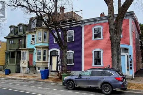 2055,2059,2061 North Park Street