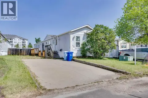 172 Clausen Crescent