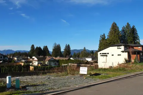 10001 MAGNOLIA PLACE, Rosedale