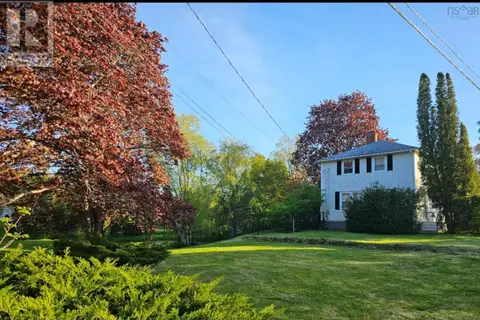 3 Reagh Avenue