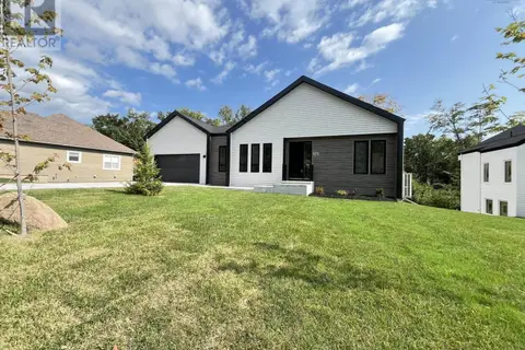 171 Carnoustie Drive