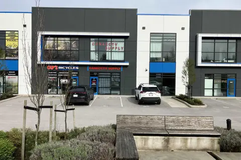 B135 6286 203 STREET