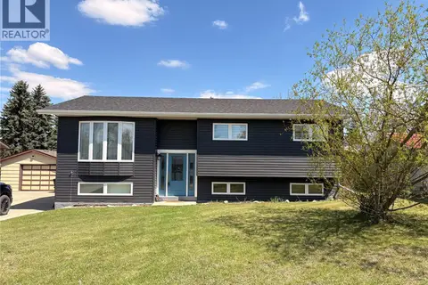 405 3rd AVENUE W