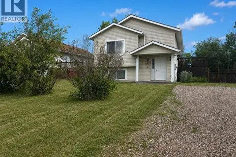 4405 HERITAGE CRESCENT