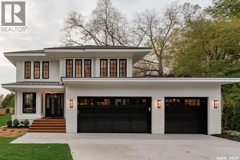 319 Flynn MANOR