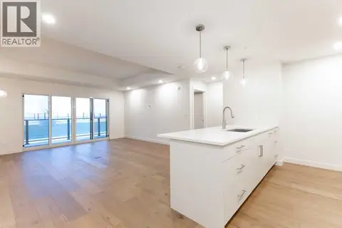 133, 102 Scenic Drive N