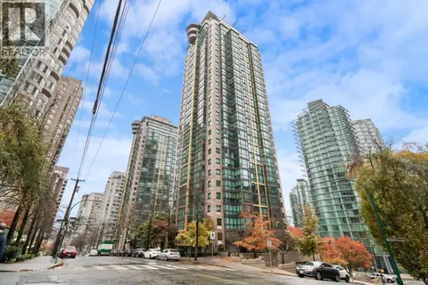 909 1367 ALBERNI STREET