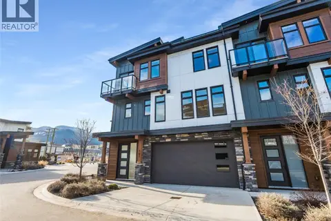 910 Lakeside Drive Unit# 107
