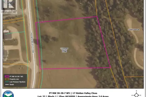 17 Hidden Valley Close