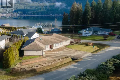 2483 Marine Place