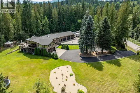 2746 Balmoral Road