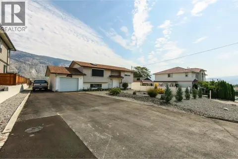 5 Mcintosh Court