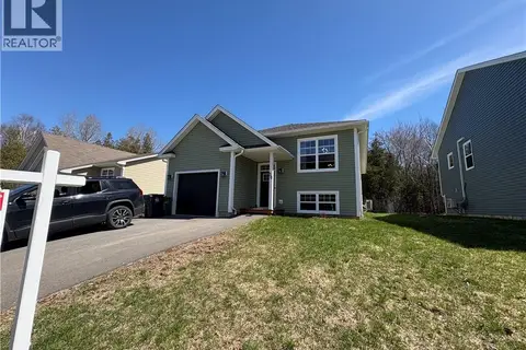 50 Walker Crescent