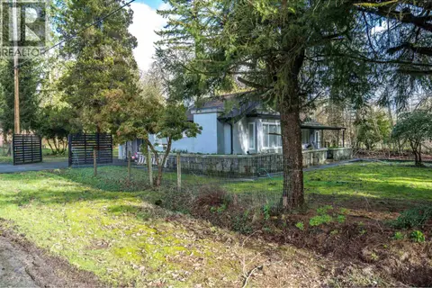27601 104 AVENUE