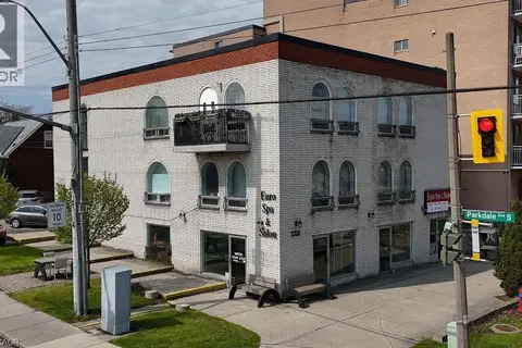 2328 KING Street E
