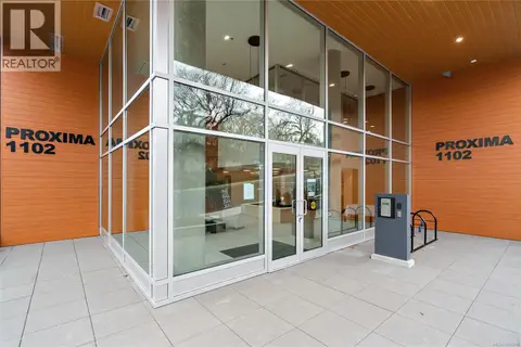 408 1102 Esquimalt Rd
