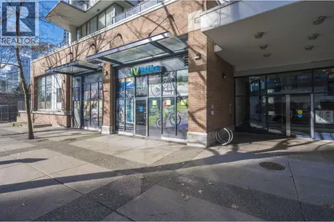 955 EXPO BOULEVARD