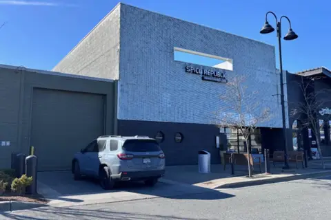 PAD 4 15869 CROYDON DRIVE
