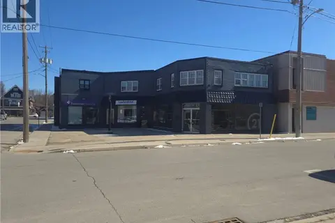 49 KENT Street N