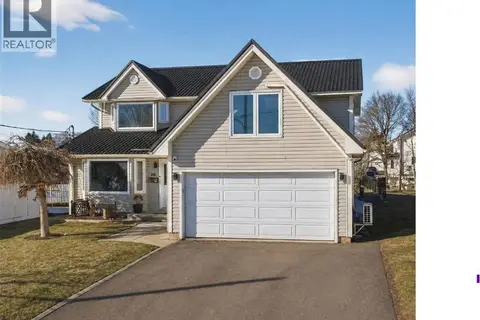 141 Gaspe Street
