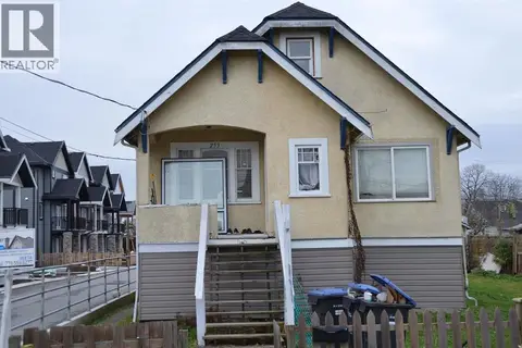 253 BOYNE STREET
