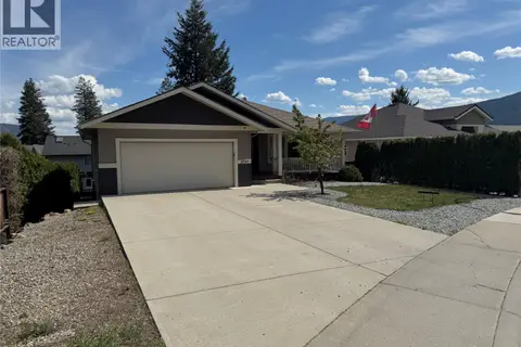 2049 Skyview Crescent