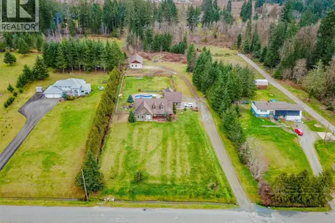 5495 Maebelle Rd