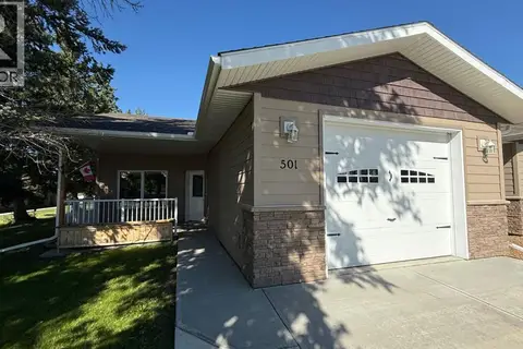 501 5 Street W