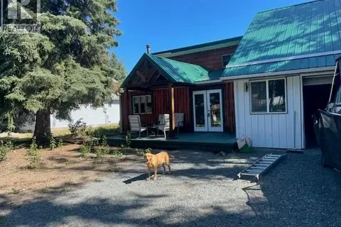 1006 Lake ROAD