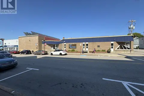 275 Main Street