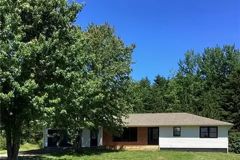 125 Evangeline Street