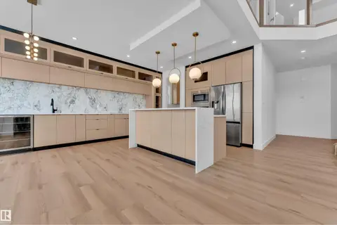 505 Creekside BA