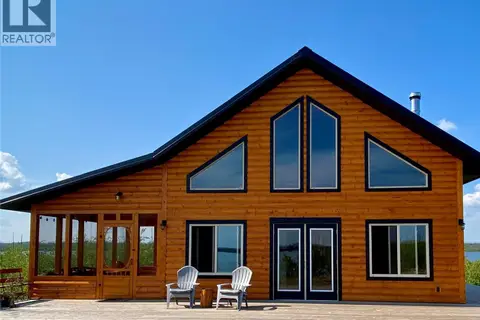 Cabin in Reynolds Bay, Nemeiben Lake
